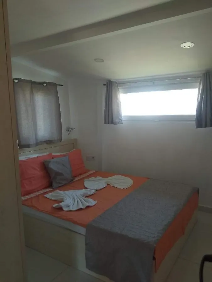 Paddys Apartments Ovacik Олудениз Турция
