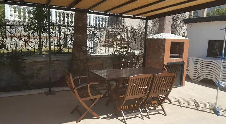Paddys Apartments Ovacik Олудениз Турция
