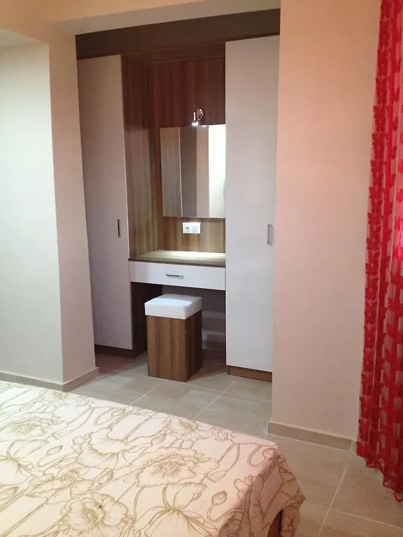 Paddys Apartments Ovacik Олудениз Турция